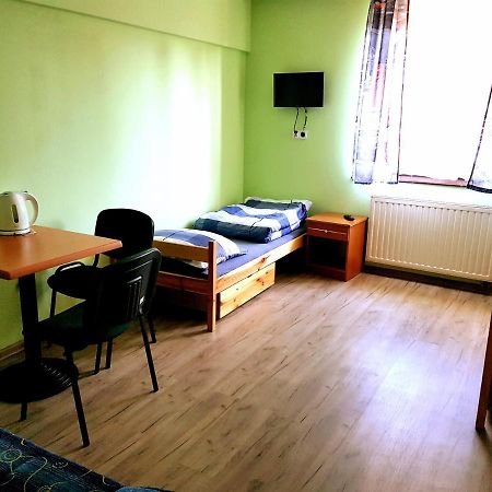 Hostel Gliwicka139 Katowice Zewnętrze zdjęcie