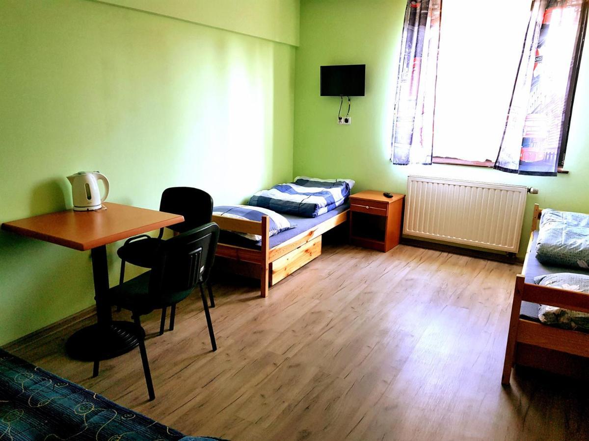 Hostel Gliwicka139 Katowice Zewnętrze zdjęcie