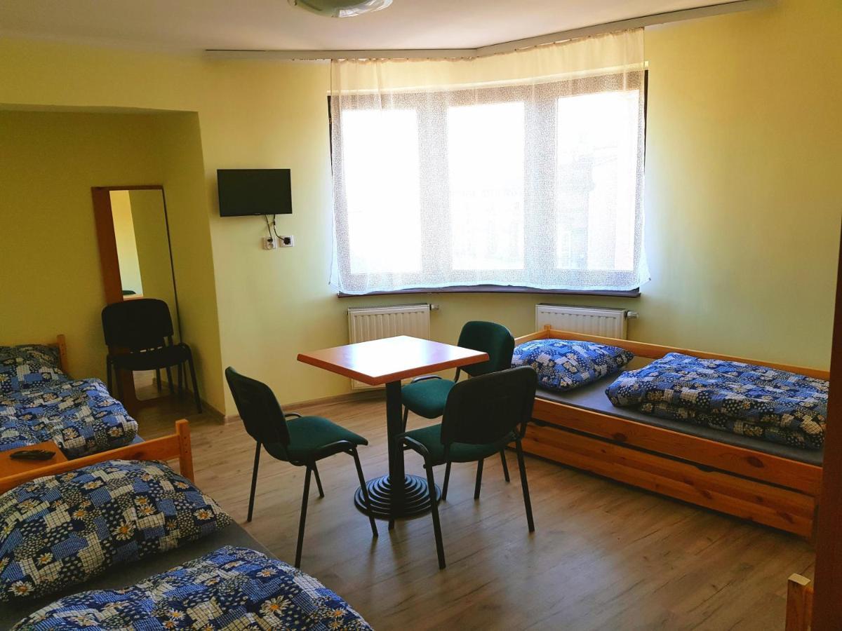 Hostel Gliwicka139 Katowice Zewnętrze zdjęcie